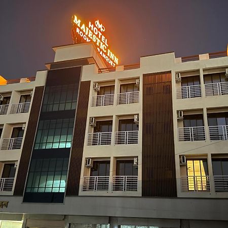 Majestic Inn Васай Екстер'єр фото